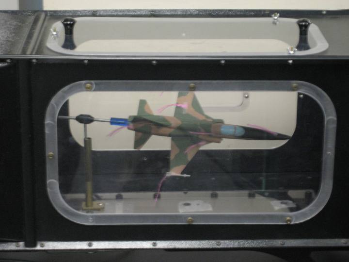 Photo of the test section.